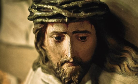 Mark. 16: Miksi Jeesuksen opetuslapsia oli enää yksitoista?