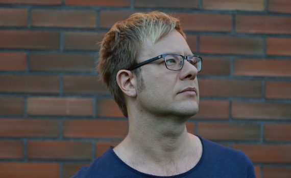 Nuotta 9-10/2015: Gospel x 2: Petri Lassila